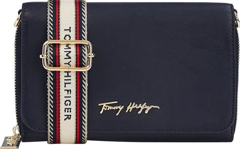 tommy hilfiger tasche mit breitem gurt|More.